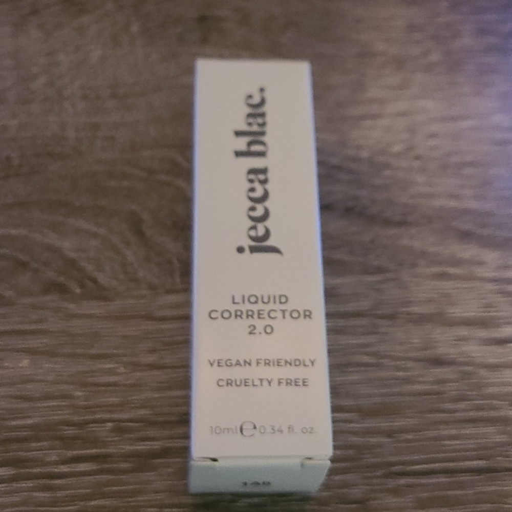 jecca blac. LIQUID CORRECTOR 2.0